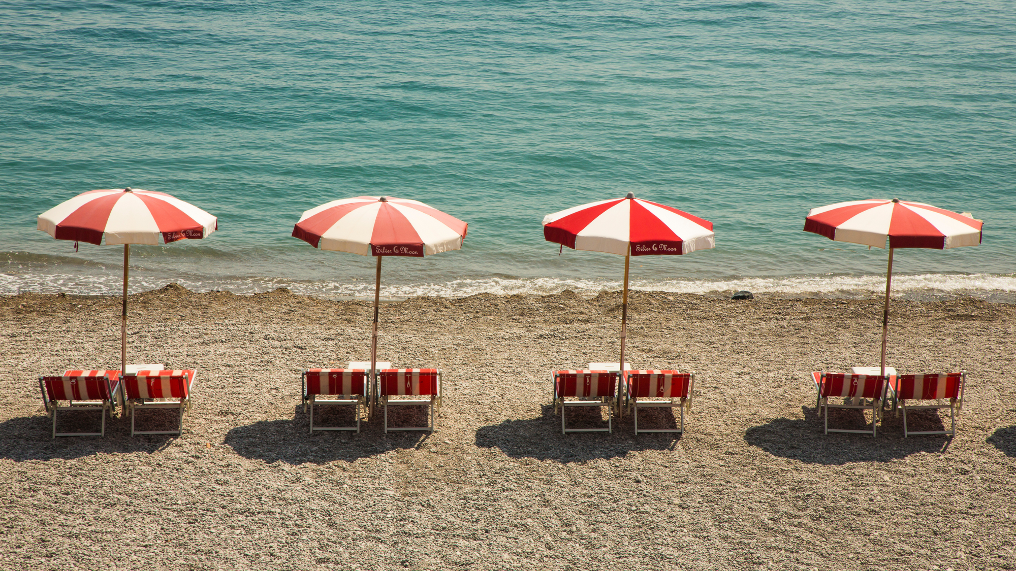 Summer Skin Shield: Protecting Your Skin's Health with Nature's Solutions